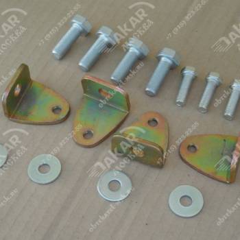 Комплект крепления обтекателя для а/м со штатными отверстиями в крыше