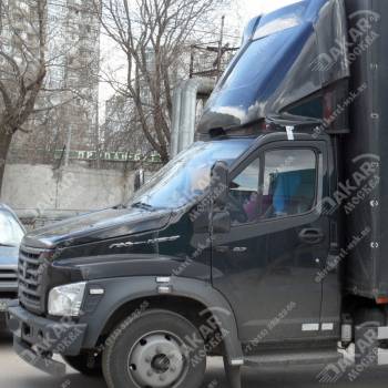 Обтекатель на Газон Некст черный