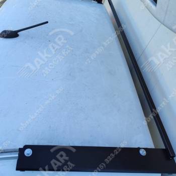 Обтекатель (спойлер) на Уаз Профи грузопассажирская кабина (дубль кабина, "фермер") на рамном крепеже широкий